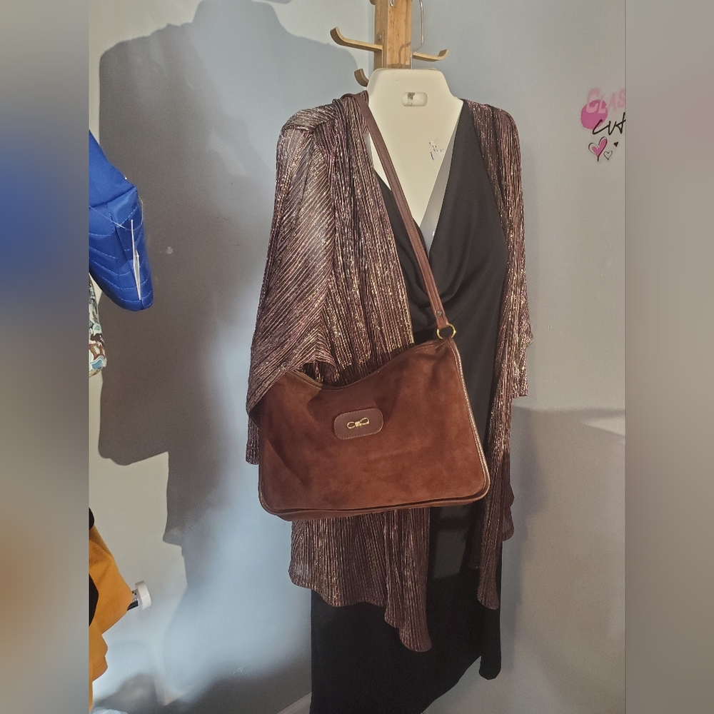 Pappagallo suede leather Italian Vintage Handbag EUC